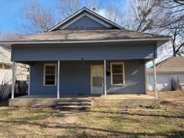 featured image of 320 NW 9th St. Street