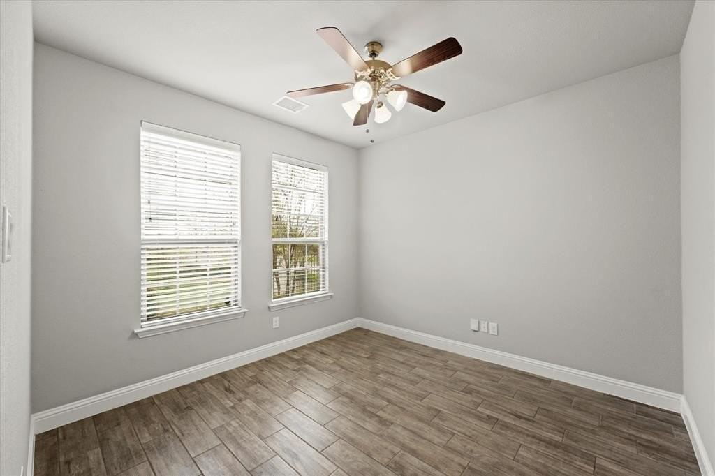 1515 Charismatic Ct - Photo 4 of 22