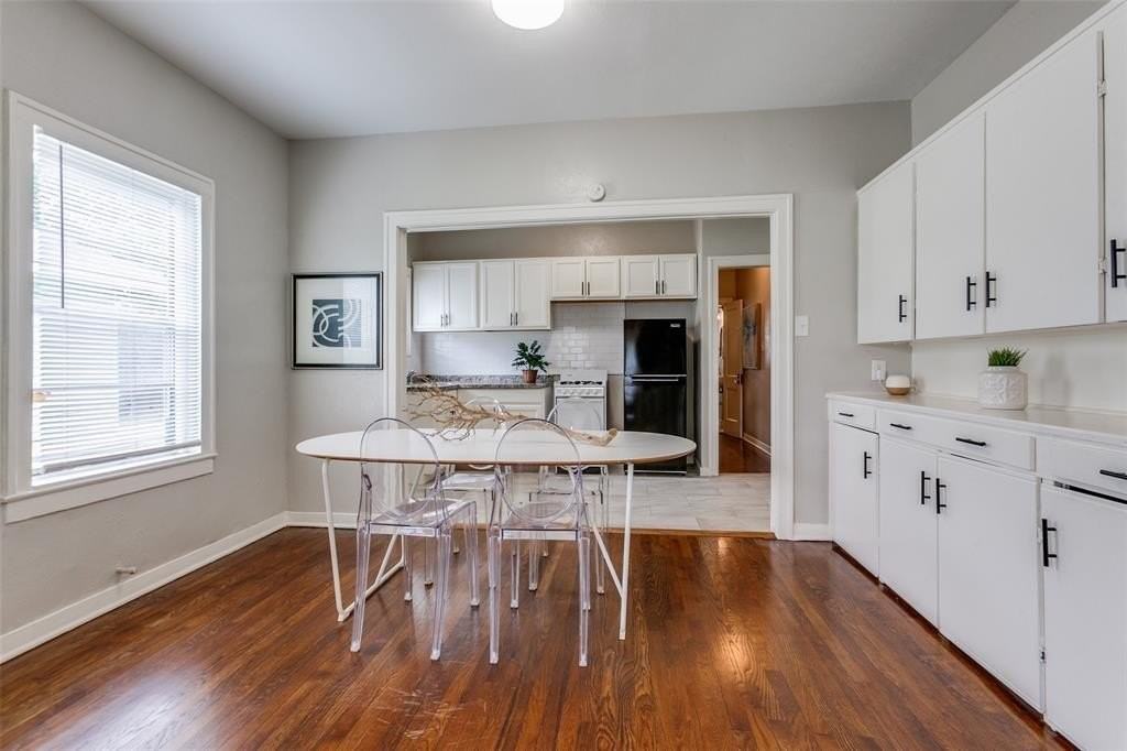 733 W Page Ave - Photo 4 of 23