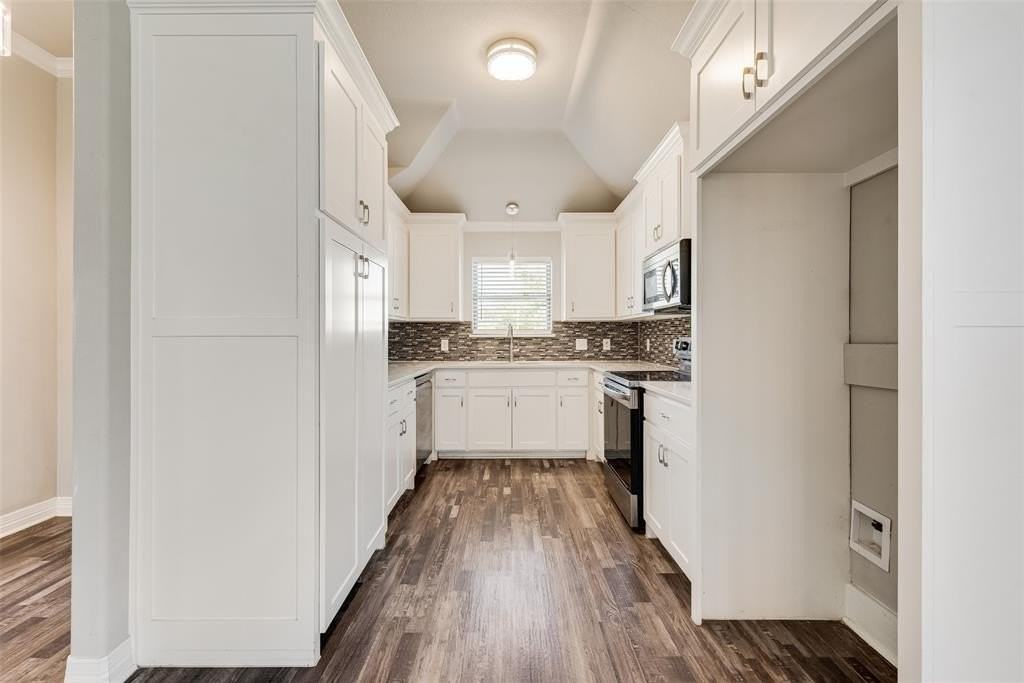 625 Copenhavr St - Photo 2 of 20