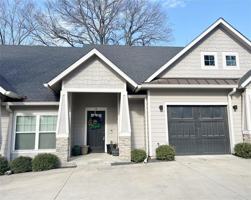 featured image of 1312 W Jefferson St #5