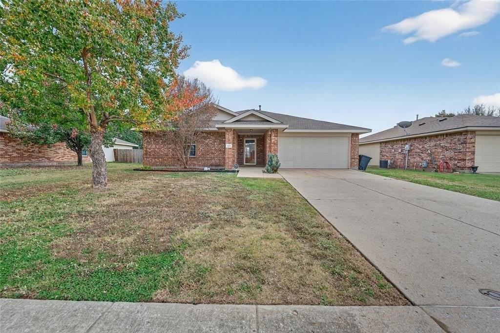 145 Brushy Creek Ln - Photo 2 of 30