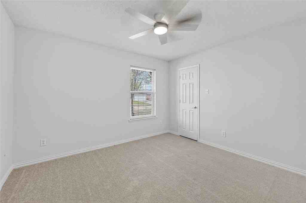 145 Brushy Creek Ln - Photo 6 of 30