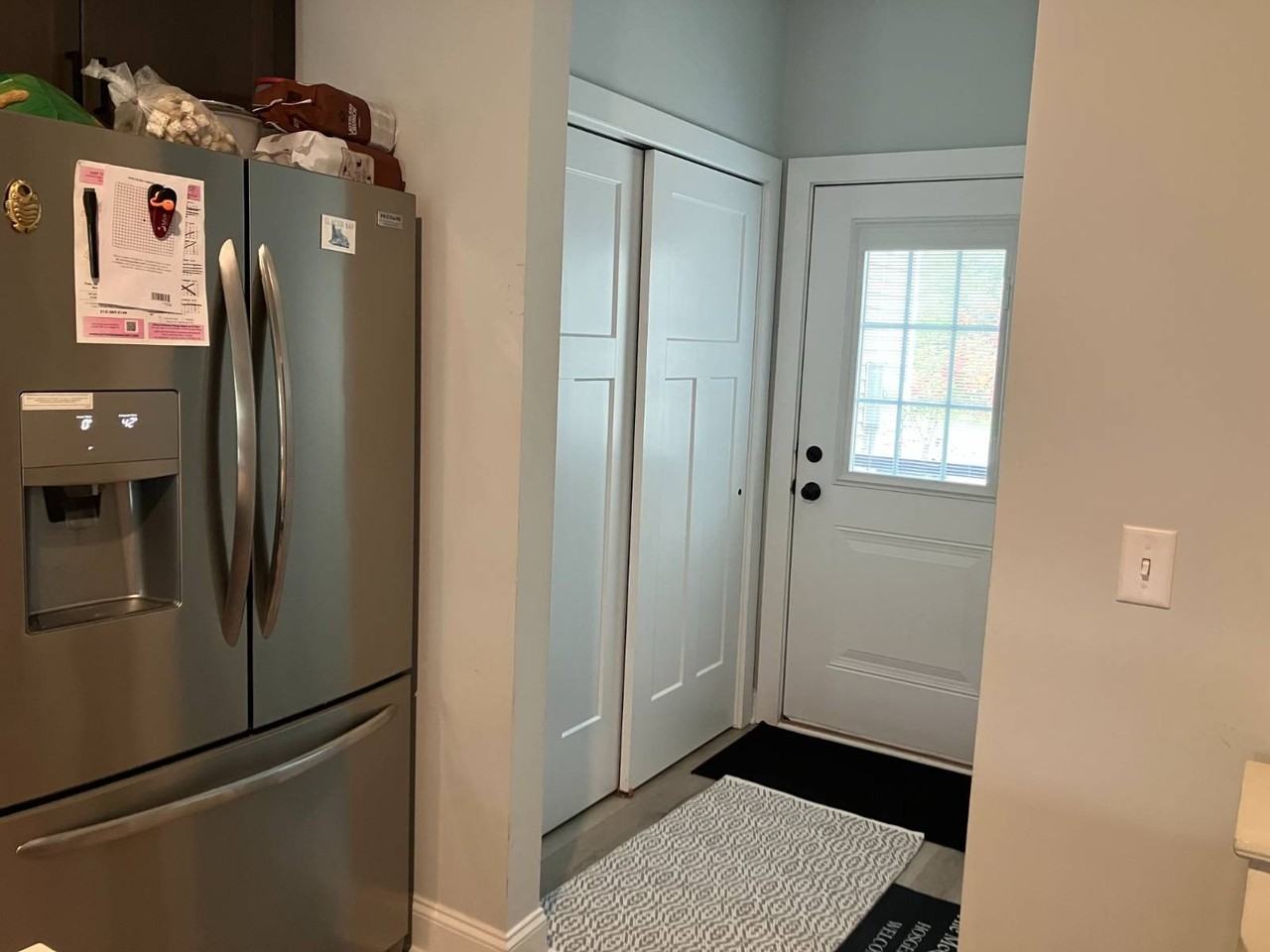 1155 Barrett St - Photo 4 of 19