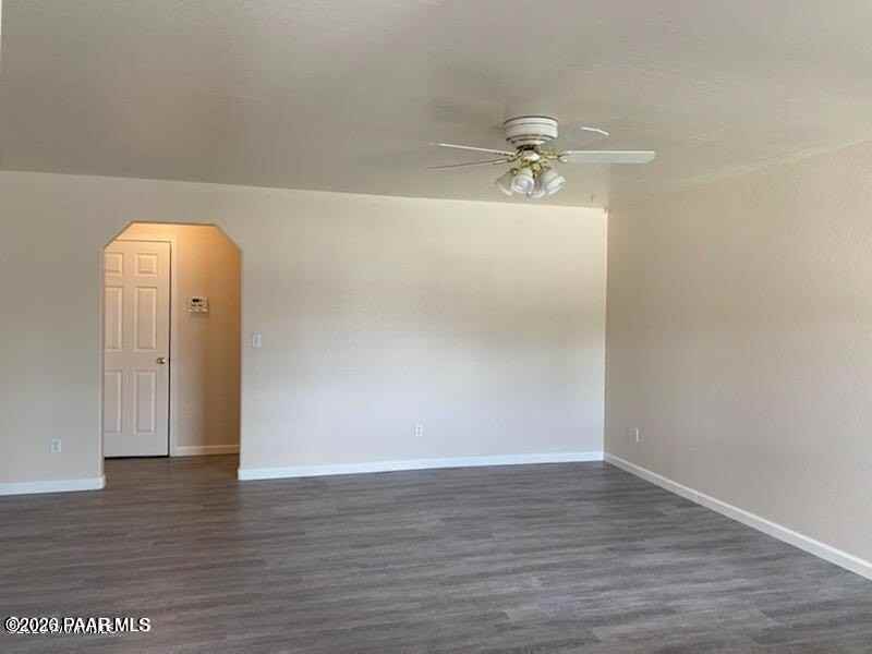 1273 N Barzona Ave Apt B #B - Photo 4 of 6