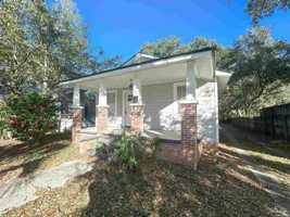 featured image of 10 N F St