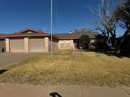 featured image of 403 Crenshaw Dr