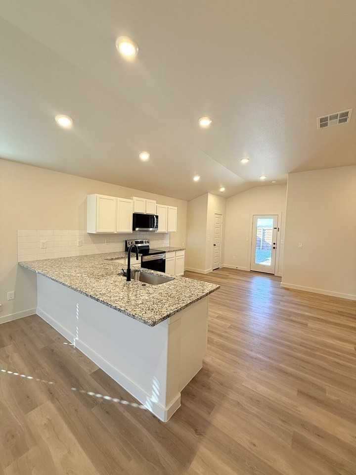 6309 Poppy Dr - Photo 6 of 28