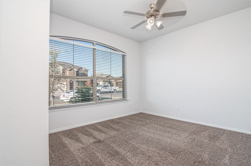 6907 Thomas Paine Rd - Photo 5 of 26