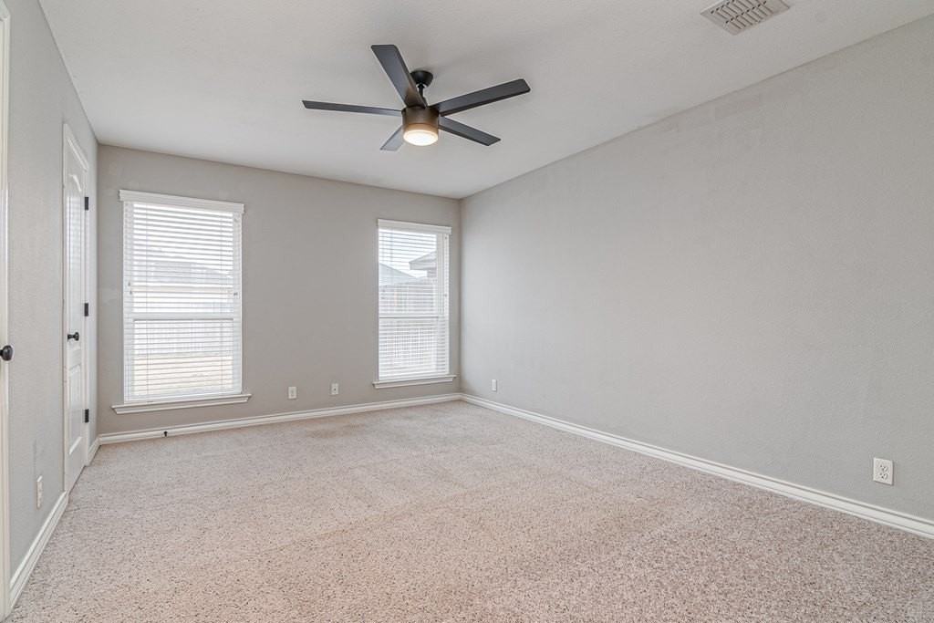 5710 Llano Ct - Photo 7 of 28