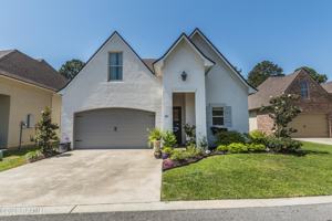 featured image of 301 Summerland Key Ln