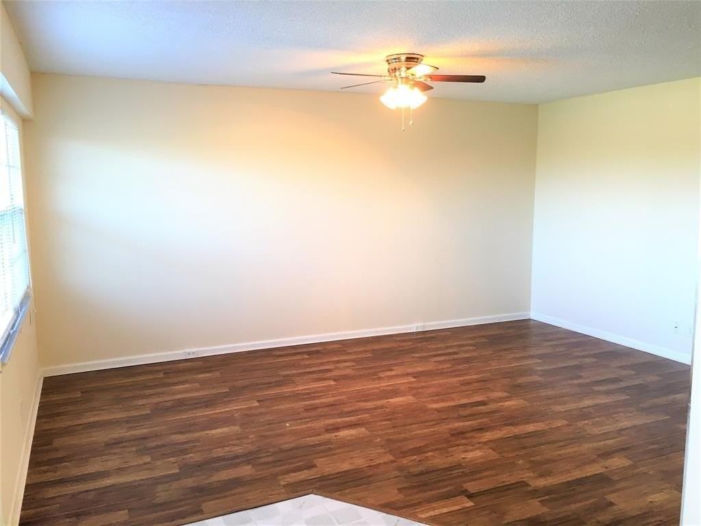 551 Sw 135th Ave #405B - Photo 3 of 36