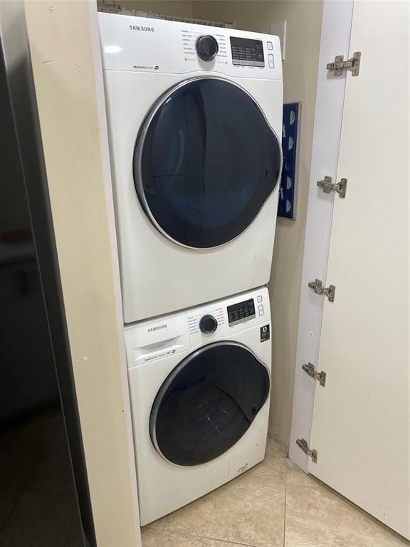 3499 Oaks Way #304 - Photo 6 of 24