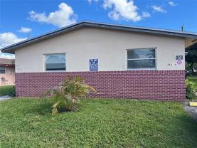 380 Sw 27th Ter - Photo 1 of 1