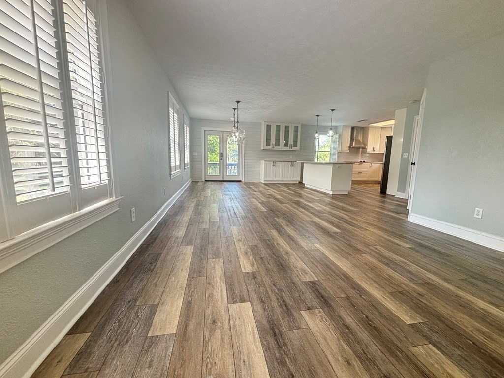 802 Marvin Ave - Photo 5 of 38