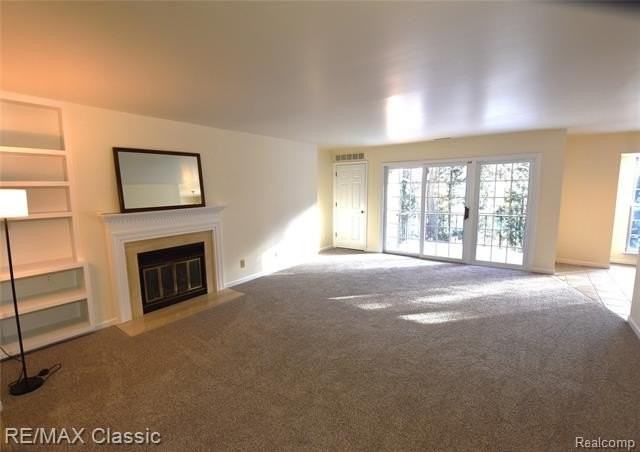 1635 Huntington Park #E - Photo 4 of 15