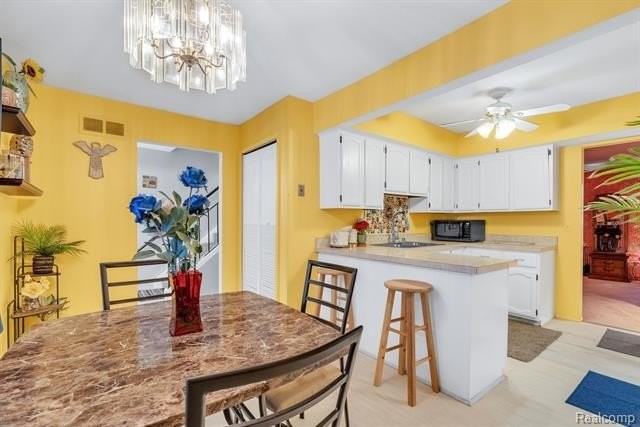 3170 Woods Cir - Photo 5 of 40