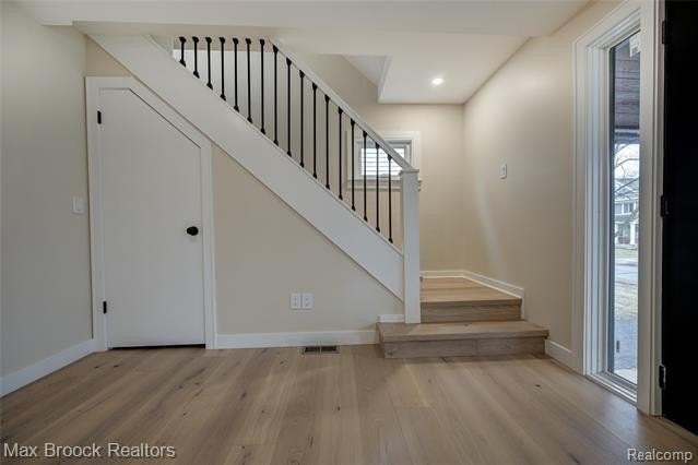 409 Baldwin Ave - Photo 6 of 50