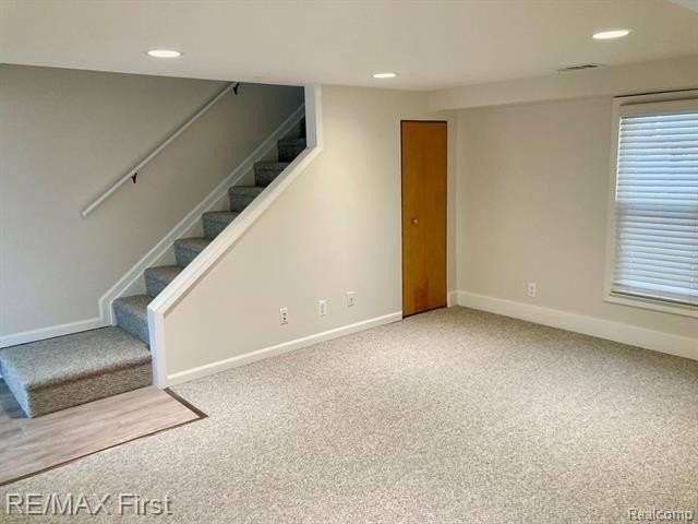 611 Fairgrove Ave - Photo 2 of 11