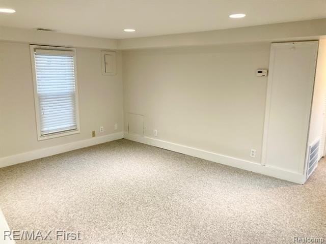 611 Fairgrove Ave - Photo 3 of 11