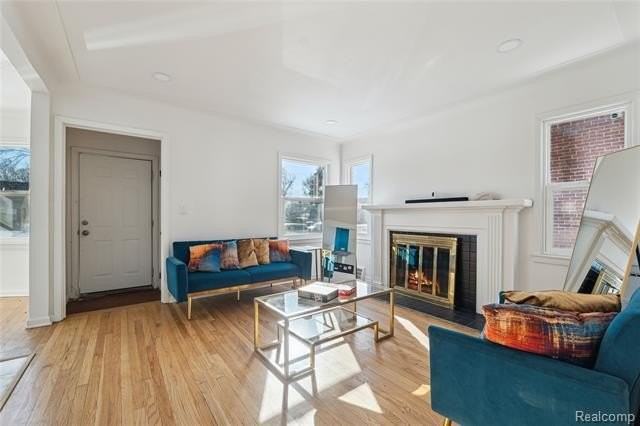 11659 Beaconsfield St - Photo 6 of 33