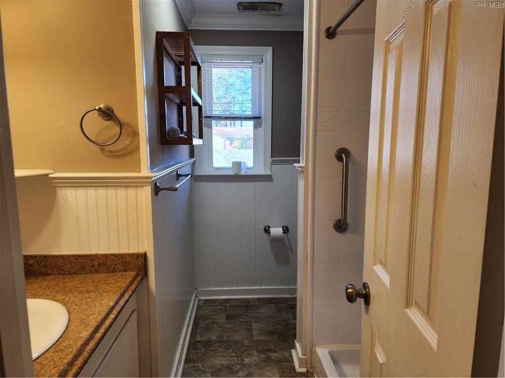 436 Centerville Tpke S - Photo 6 of 21