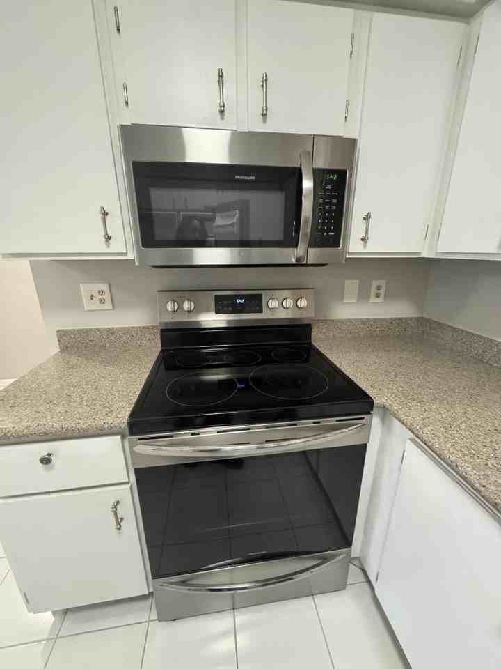 7281 Amberly Ln #206 - Photo 7 of 50