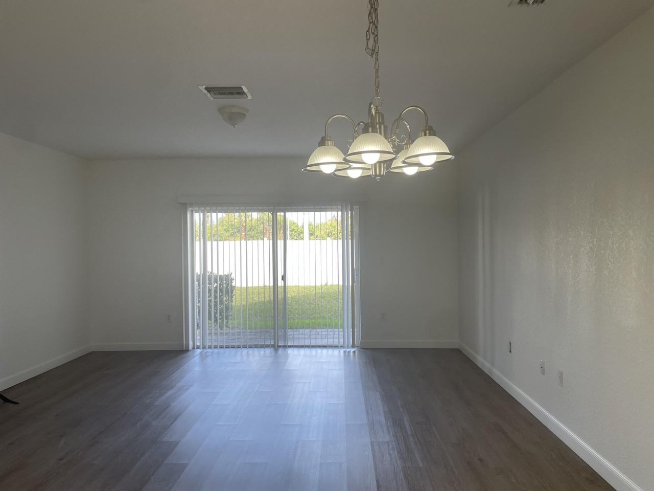 5135 Se Mariner Garden Cir - Photo 2 of 13