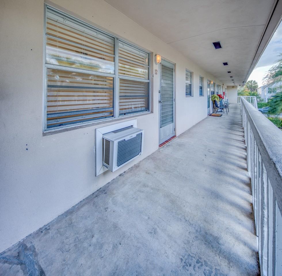 202 S Ocean Breeze #12 - Photo 7 of 10