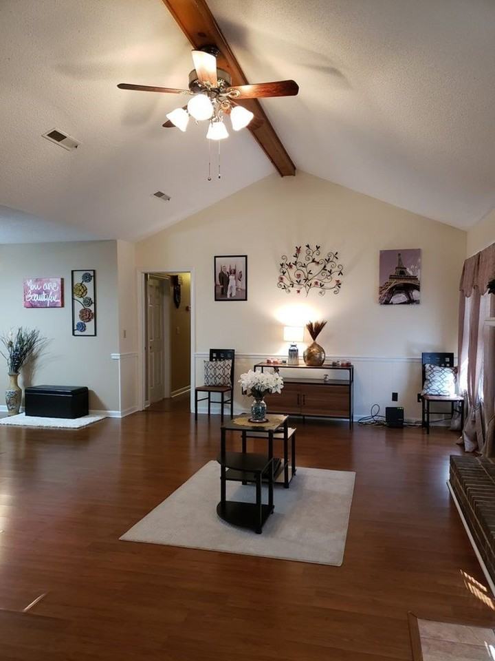 2372 Orvis St - Photo 4 of 31