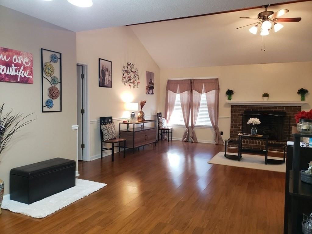 2372 Orvis St - Photo 6 of 31