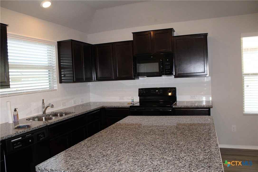 1982 Rising Sun - Photo 7 of 23