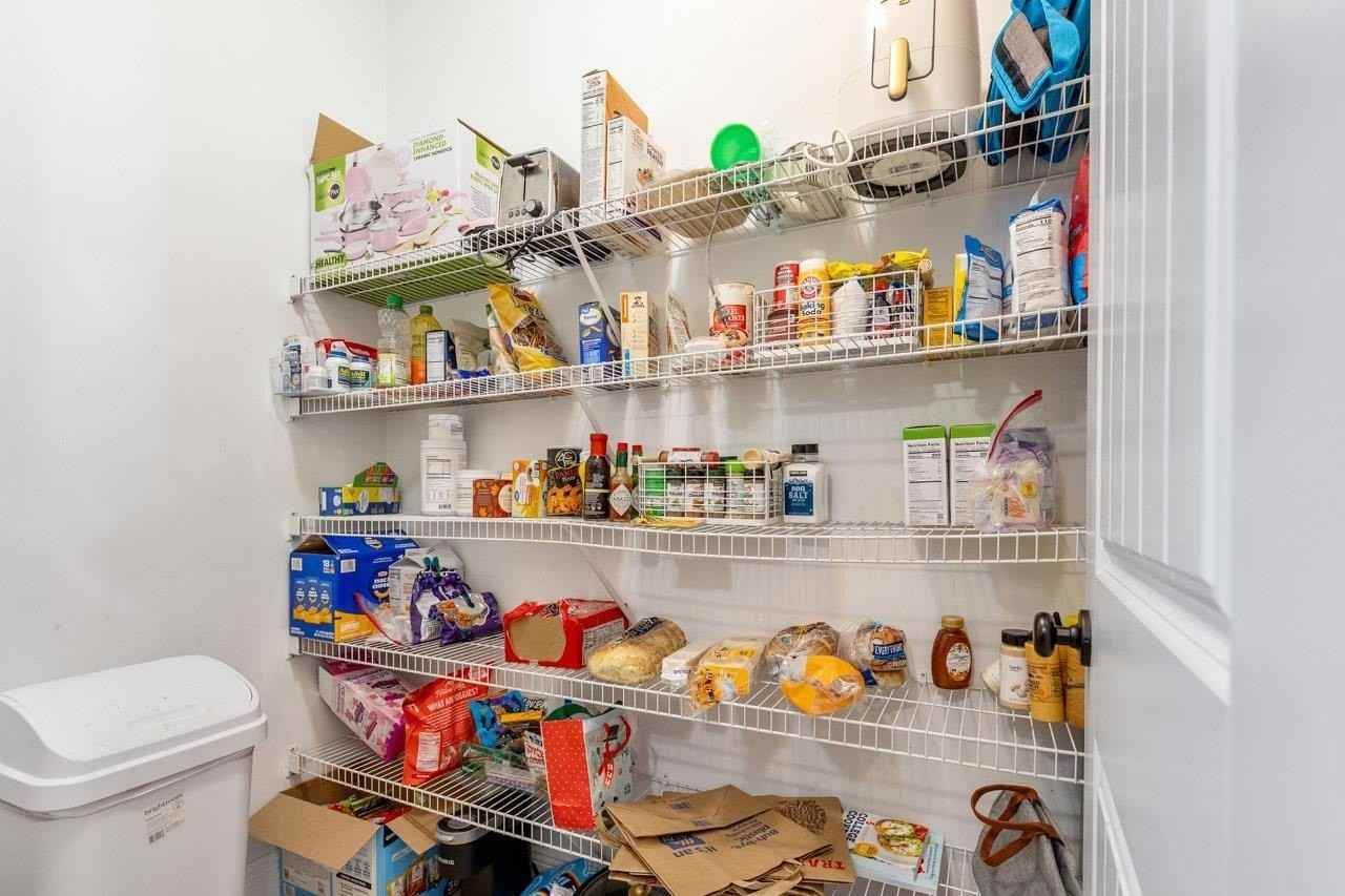 256 Soho Ct - Photo 5 of 18