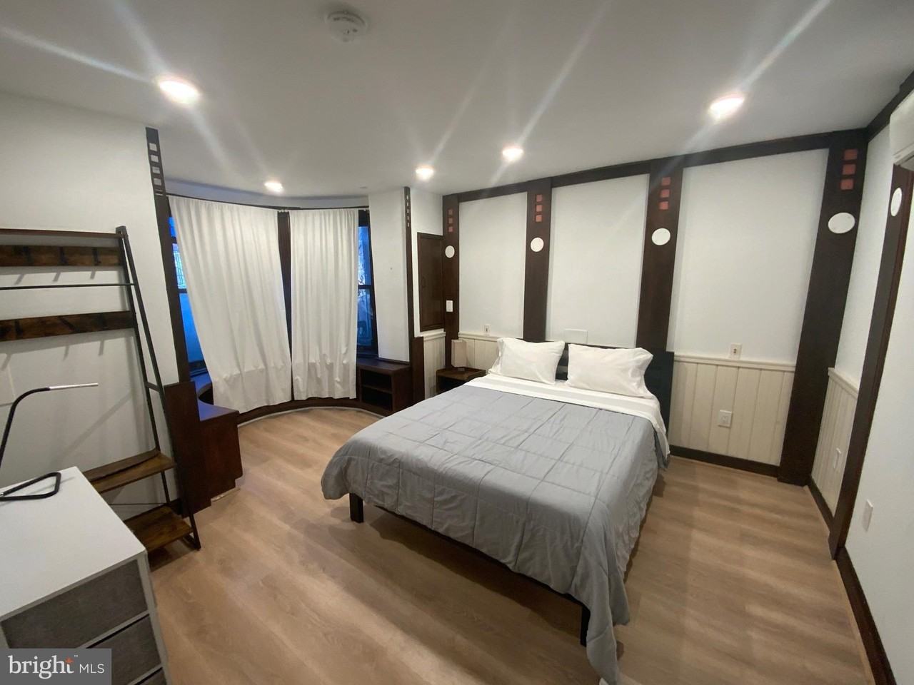 1837 16th St Nw Unit B #B - Photo 3 of 10