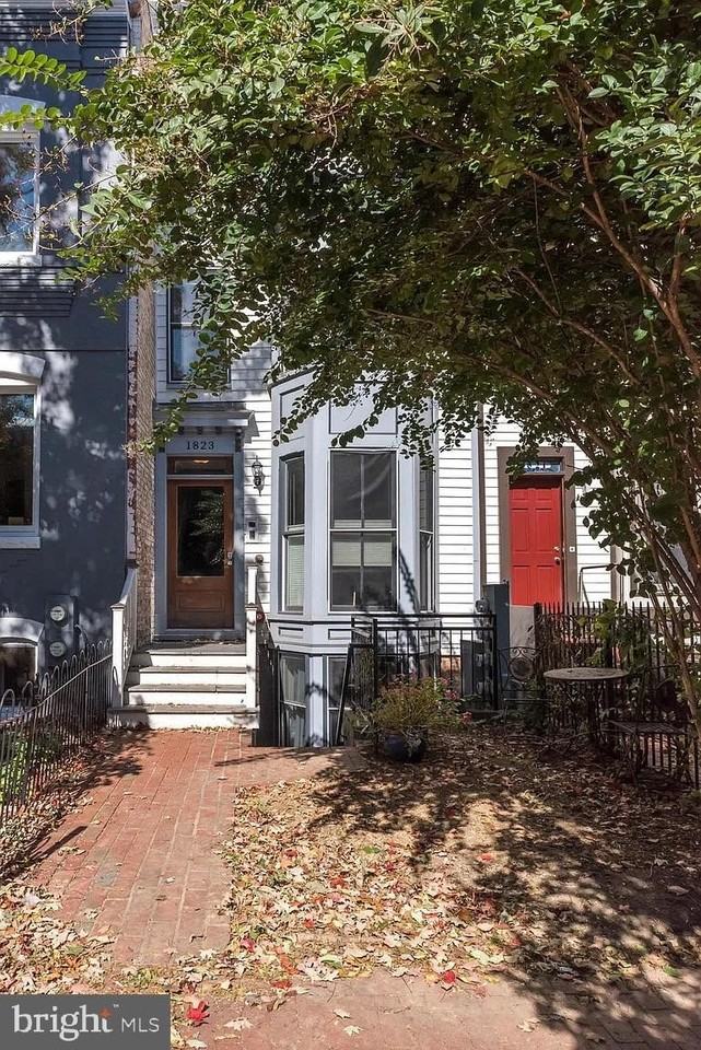 1823 S St Nw Apt 3 #3 - Photo 2 of 16