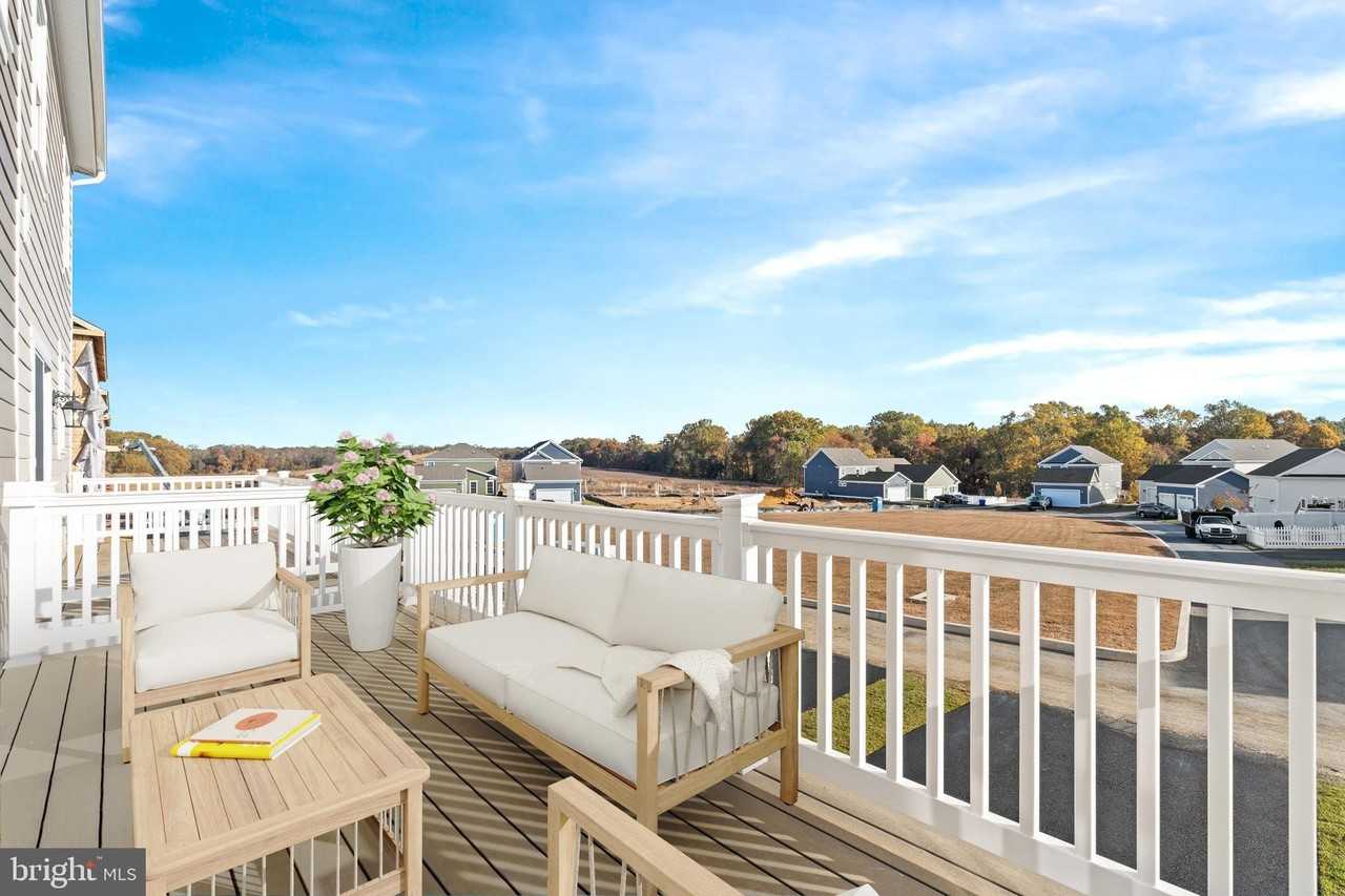 982 Lorewood Grove Rd - Photo 6 of 20