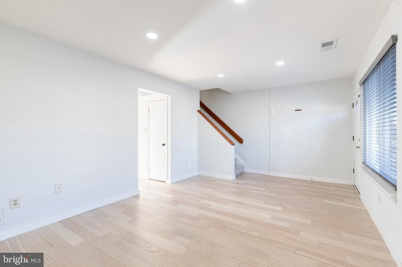 1615 Fendall Ct - Photo 4 of 16