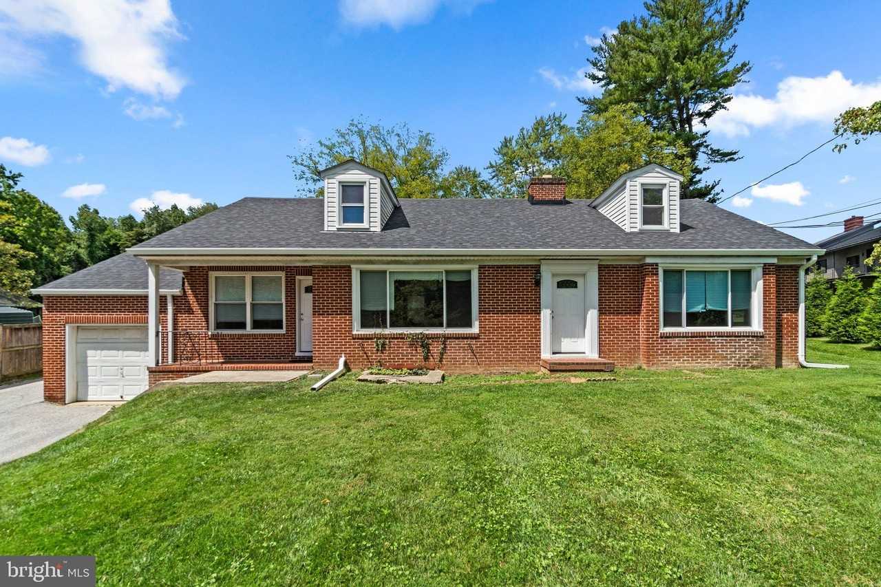 332 Ridge Rd Apt A #A