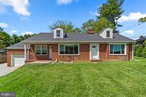 featured image of 332 Ridge Rd Apt A #A