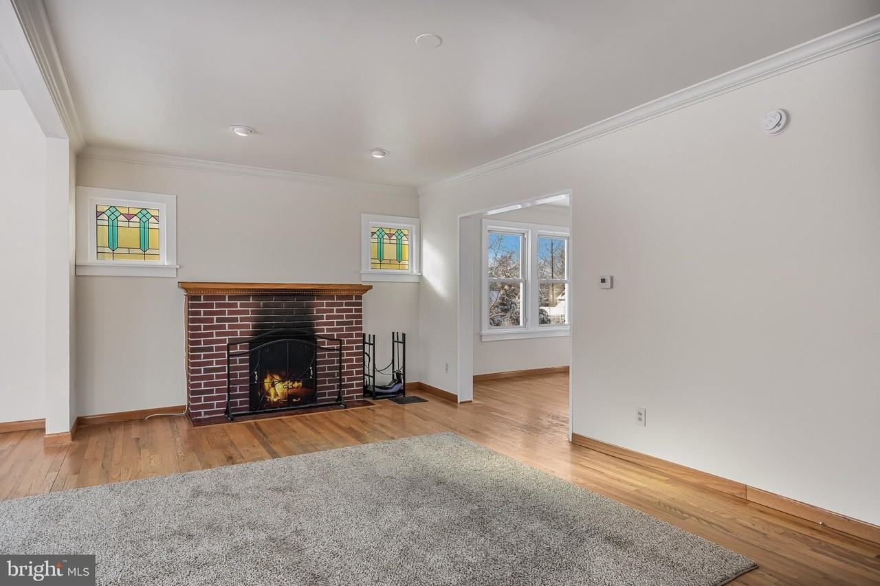 306 Lincoln Ave N - Photo 5 of 20