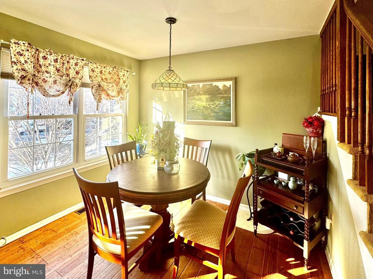 32 Ketley Pl - Photo 5 of 26