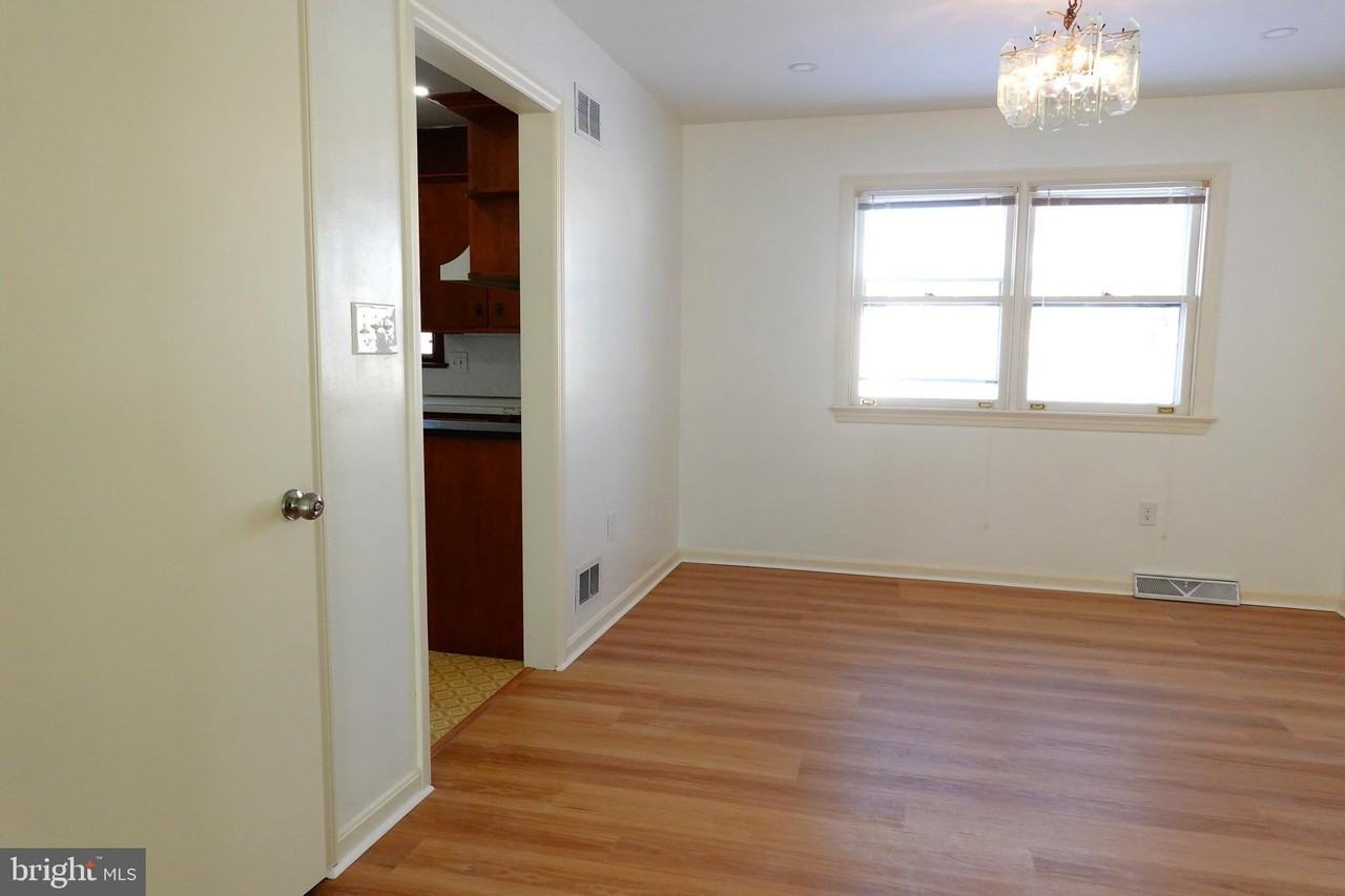 25 Homestead Dr - Photo 5 of 23