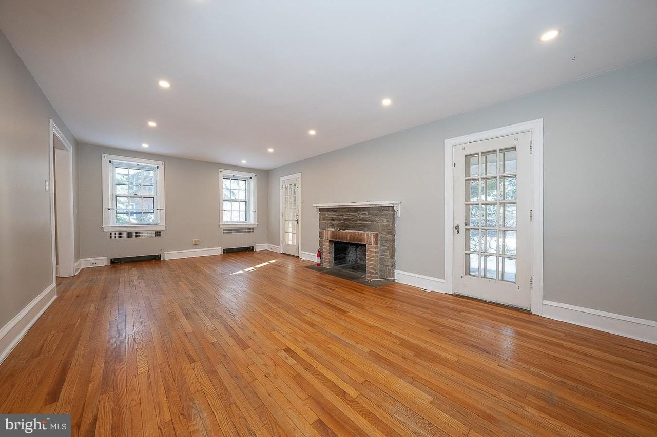 625 Chelten Hills Dr - Photo 6 of 50