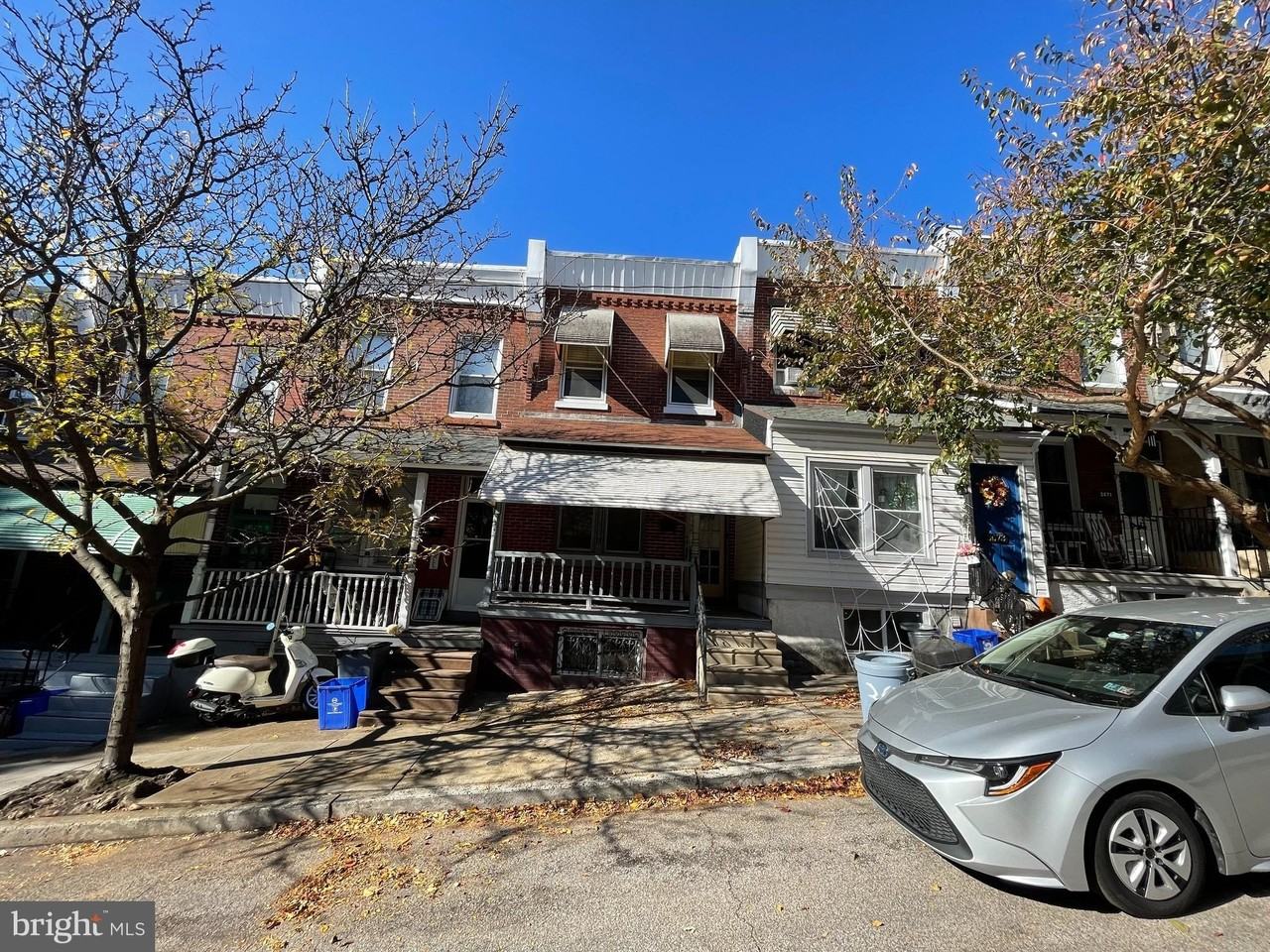 3675 Eveline St - Photo 2 of 22