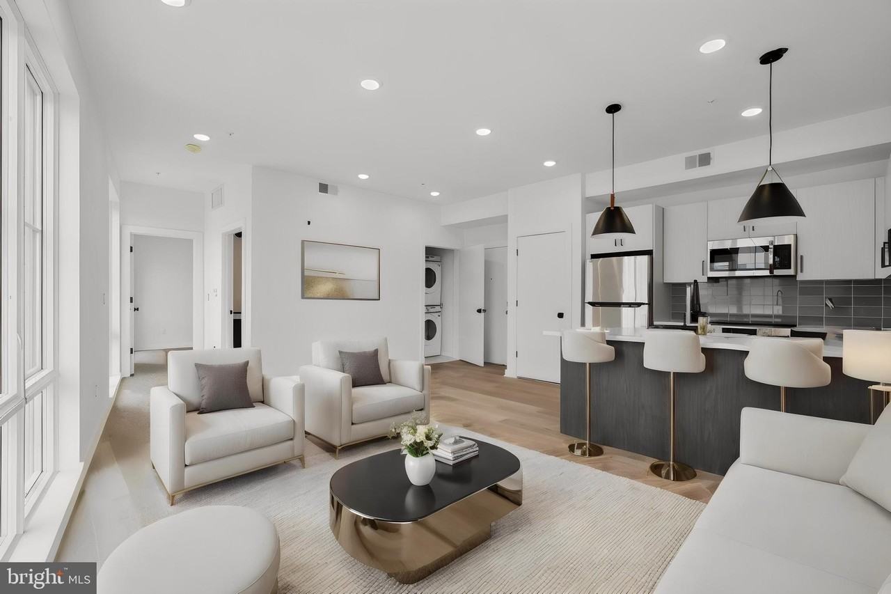 1828 Frankford Ave Unit 201 #201 - Photo 3 of 17