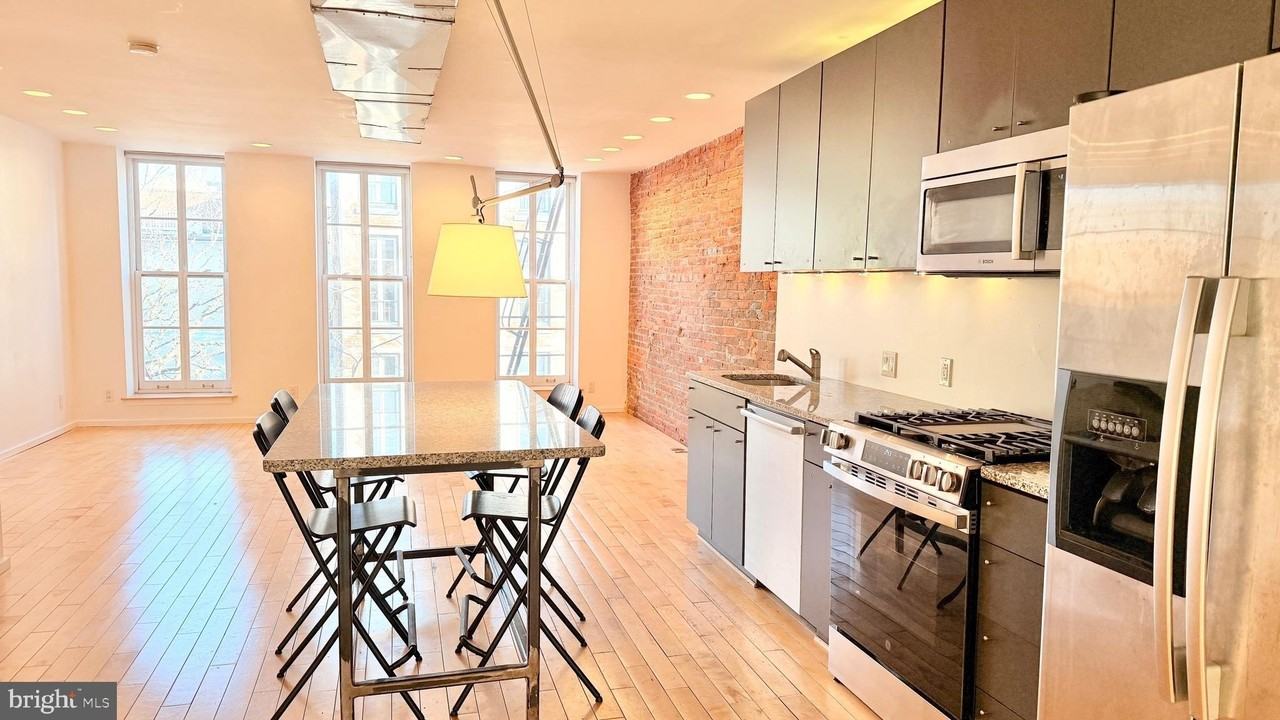 136 N 3rd St Unit 3 #3 - Photo 3 of 50