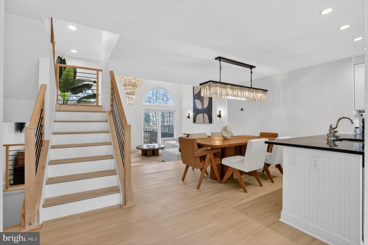 11433 Heritage Oak Ct - Photo 4 of 24