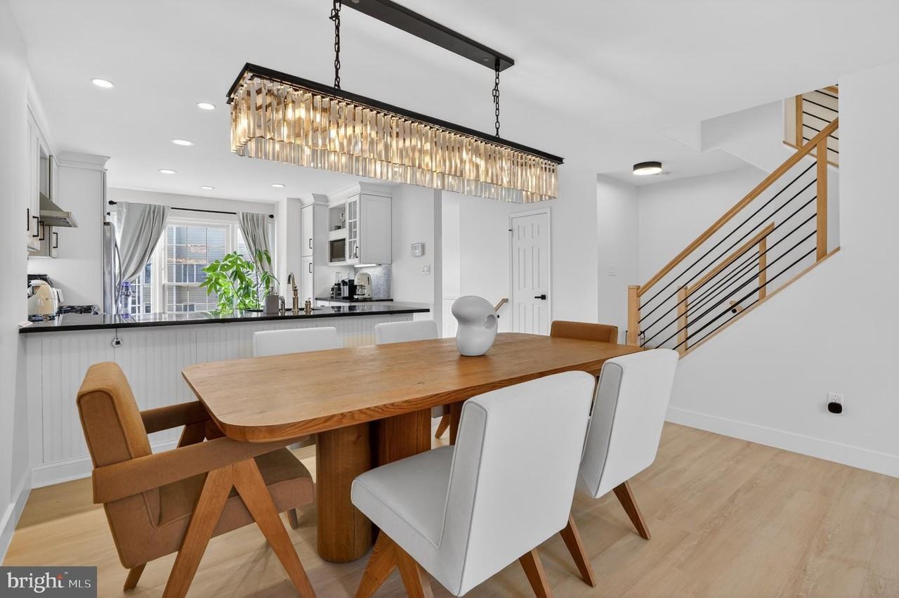 11433 Heritage Oak Ct - Photo 6 of 24