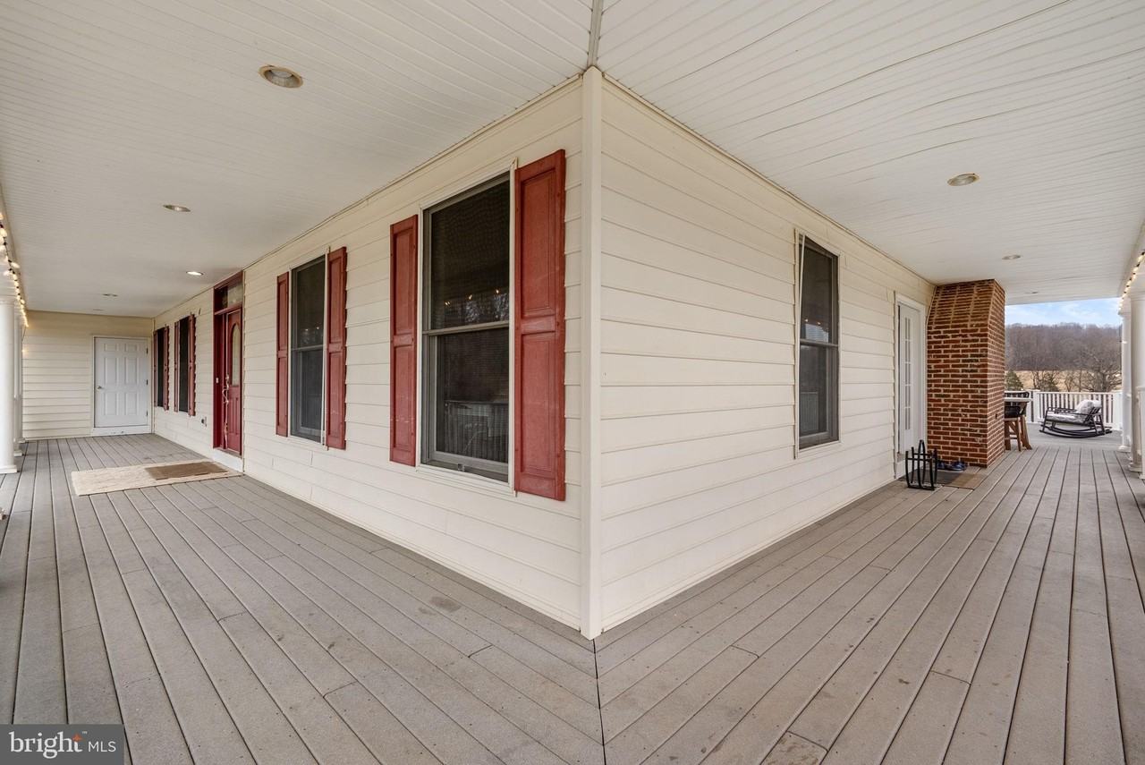 38629 Liebchen Ln - Photo 4 of 42