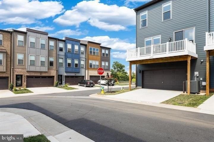 10613 Speiden Trl - Photo 2 of 17